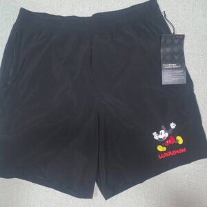 Disney x lululemon Pace Breaker Linerless Short 7" size L